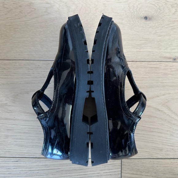 Zara Girls T-Strap Mary Jane Platforms in Black Patent - Picture 7 of 9